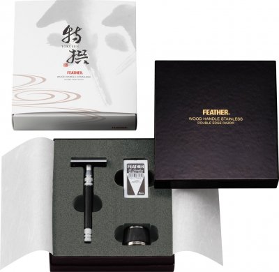 Feather WS-D2S Wood Stainless Säkerhetsrakhyvel med ställ